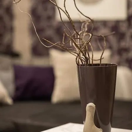 Peaceful Gozsdu Apartmán