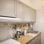 Apartment Peaceful Gozsdu