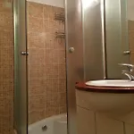 Peaceful Gozsdu شقة بودابست