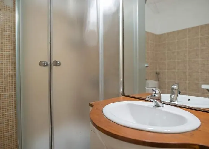 Peaceful Gozsdu Budapesta