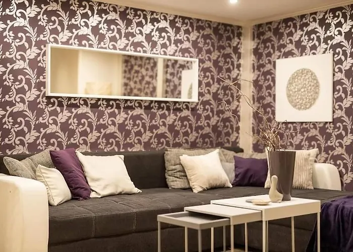 Peaceful Gozsdu * Budapesta